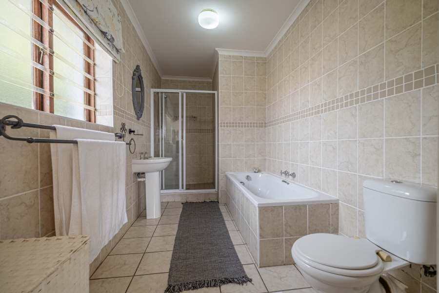 3 Bedroom Property for Sale in Kamma Heights Eastern Cape